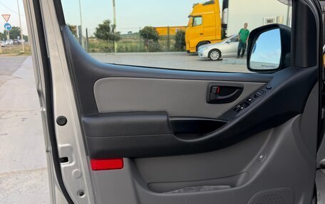 Hyundai Grand Starex Grand Starex I рестайлинг 2, 2019 год, 1 930 000 рублей, 8 фотография