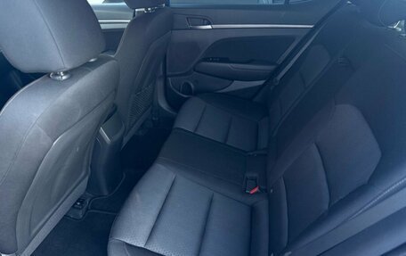 Hyundai Elantra VI рестайлинг, 2017 год, 1 390 000 рублей, 13 фотография