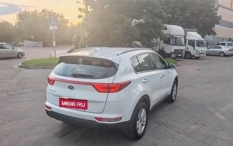 KIA Sportage IV рестайлинг, 2018 год, 1 600 000 рублей, 2 фотография