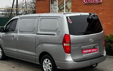 Hyundai Grand Starex Grand Starex I рестайлинг 2, 2012 год, 2 100 000 рублей, 10 фотография