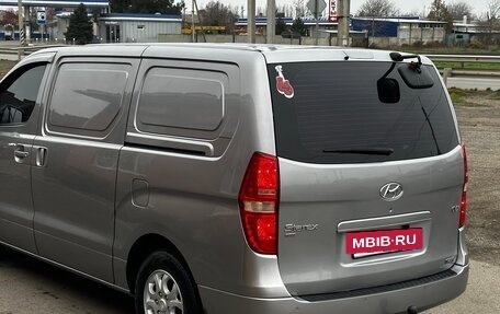Hyundai Grand Starex Grand Starex I рестайлинг 2, 2012 год, 2 100 000 рублей, 7 фотография