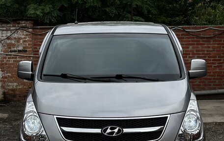 Hyundai Grand Starex Grand Starex I рестайлинг 2, 2012 год, 2 100 000 рублей, 27 фотография