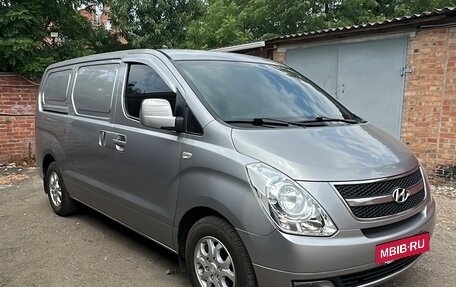 Hyundai Grand Starex Grand Starex I рестайлинг 2, 2012 год, 2 100 000 рублей, 22 фотография