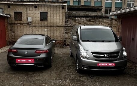 Hyundai Grand Starex Grand Starex I рестайлинг 2, 2012 год, 2 100 000 рублей, 26 фотография