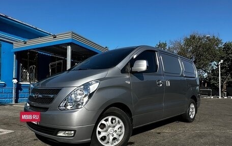 Hyundai Grand Starex Grand Starex I рестайлинг 2, 2012 год, 2 100 000 рублей, 29 фотография