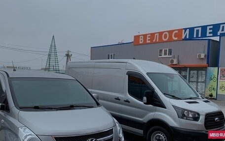 Hyundai Grand Starex Grand Starex I рестайлинг 2, 2012 год, 2 100 000 рублей, 31 фотография