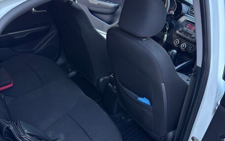 KIA Rio III рестайлинг, 2012 год, 680 000 рублей, 10 фотография