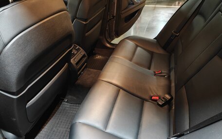 BMW 5 серия, 2012 год, 3 300 000 рублей, 12 фотография