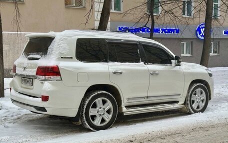 Toyota Land Cruiser 200, 2017 год, 7 500 000 рублей, 13 фотография
