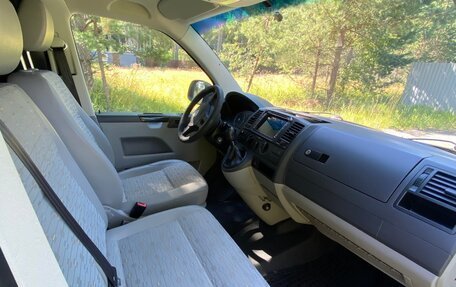 Volkswagen Transporter T5 рестайлинг, 2010 год, 1 200 000 рублей, 9 фотография