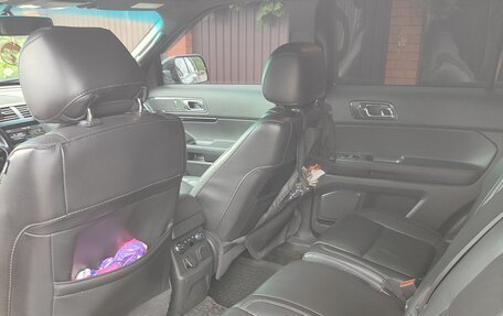 Ford Explorer VI, 2013 год, 2 100 000 рублей, 12 фотография