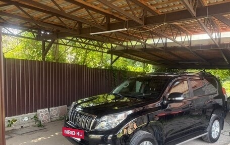 Toyota Land Cruiser Prado 150 рестайлинг 2, 2013 год, 3 299 999 рублей, 7 фотография