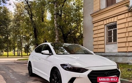 Hyundai Elantra VI рестайлинг, 2016 год, 1 280 000 рублей, 2 фотография