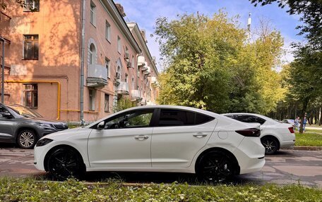 Hyundai Elantra VI рестайлинг, 2016 год, 1 280 000 рублей, 7 фотография