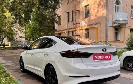 Hyundai Elantra VI рестайлинг, 2016 год, 1 280 000 рублей, 6 фотография