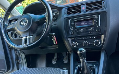 Volkswagen Jetta VI, 2014 год, 920 000 рублей, 6 фотография