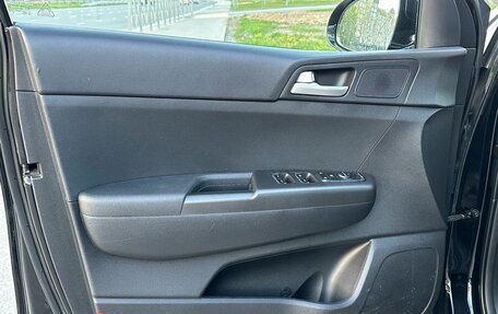 KIA Sportage IV рестайлинг, 2019 год, 2 350 000 рублей, 10 фотография