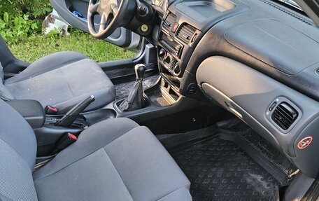 Nissan Almera, 2005 год, 295 000 рублей, 2 фотография