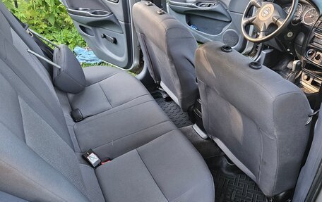 Nissan Almera, 2005 год, 295 000 рублей, 3 фотография
