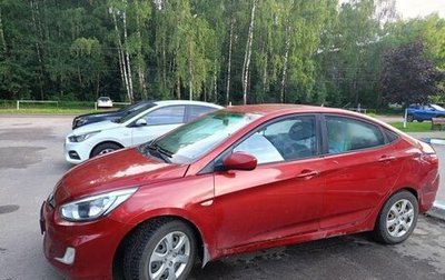 Hyundai Solaris II рестайлинг, 2012 год, 400 000 рублей, 1 фотография