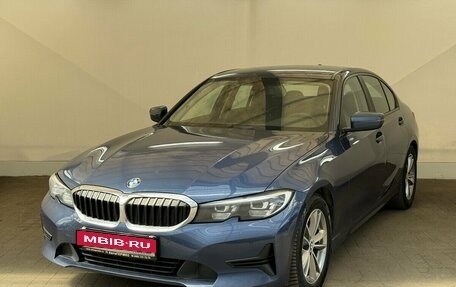 BMW 3 серия, 2020 год, 2 700 000 рублей, 1 фотография