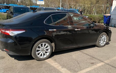 Toyota Camry, 2020 год, 2 750 000 рублей, 5 фотография