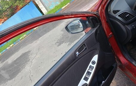 Hyundai Solaris II рестайлинг, 2012 год, 400 000 рублей, 5 фотография