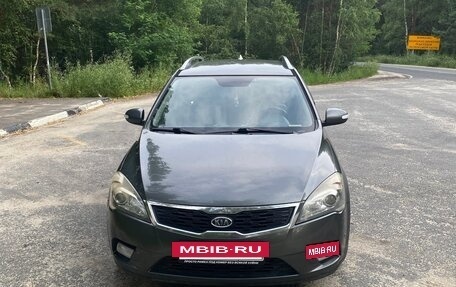 KIA cee'd I рестайлинг, 2011 год, 999 000 рублей, 13 фотография