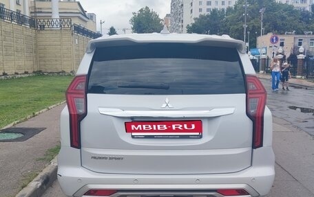 Mitsubishi Pajero Sport III рестайлинг, 2020 год, 3 490 000 рублей, 7 фотография