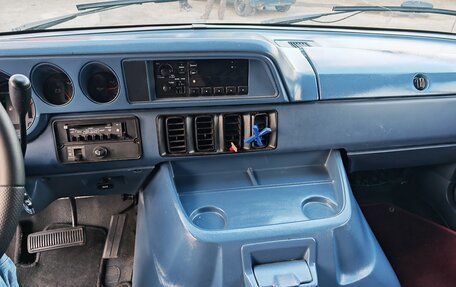 Dodge Ram Van, 1993 год, 1 700 000 рублей, 13 фотография