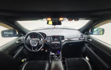 Jeep Grand Cherokee, 2013 год, 5 950 рублей, 25 фотография