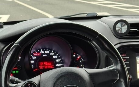 KIA Soul II рестайлинг, 2017 год, 1 540 000 рублей, 10 фотография