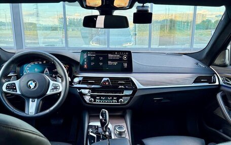 BMW 5 серия, 2022 год, 6 000 000 рублей, 13 фотография