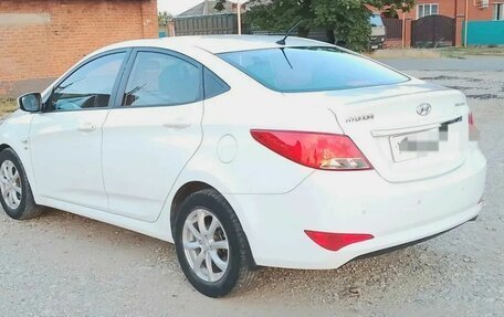 Hyundai Solaris II рестайлинг, 2015 год, 1 000 050 рублей, 4 фотография