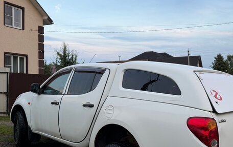 Mitsubishi L200 IV рестайлинг, 2008 год, 800 000 рублей, 5 фотография