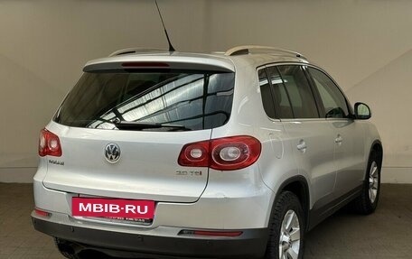 Volkswagen Tiguan I, 2010 год, 900 000 рублей, 4 фотография
