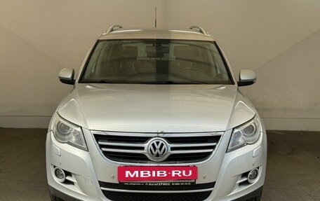 Volkswagen Tiguan I, 2010 год, 900 000 рублей, 2 фотография