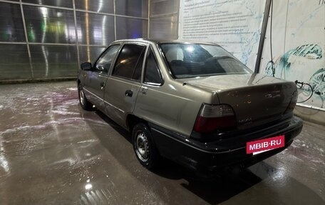 Daewoo Nexia I рестайлинг, 2000 год, 75 000 рублей, 2 фотография