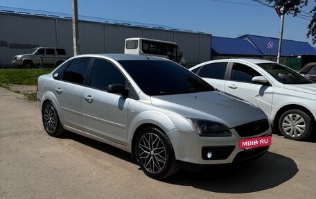 Ford Focus II рестайлинг, 2005 год, 550 000 рублей, 3 фотография