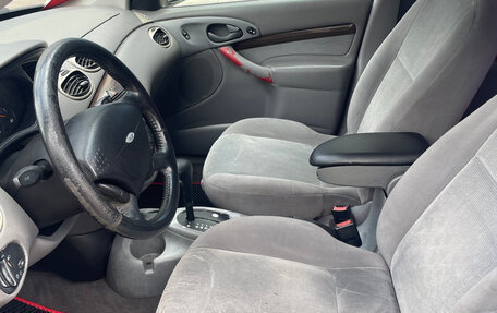 Ford Focus IV, 2001 год, 330 000 рублей, 4 фотография