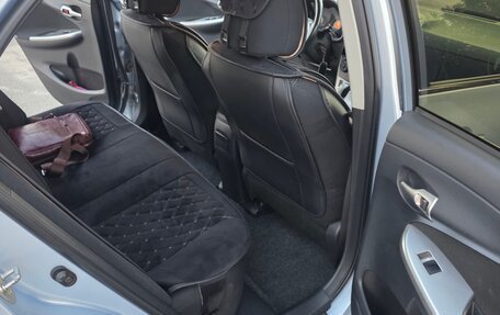 Toyota Corolla, 2011 год, 1 000 000 рублей, 8 фотография