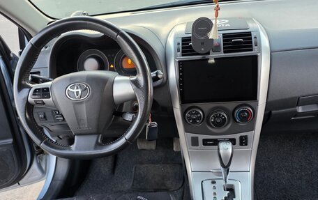 Toyota Corolla, 2011 год, 1 000 000 рублей, 12 фотография