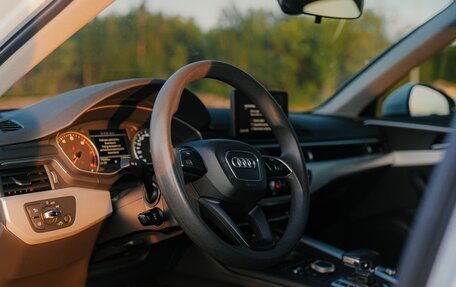 Audi A4, 2017 год, 1 840 000 рублей, 15 фотография