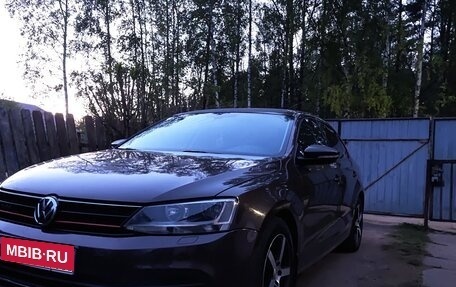 Volkswagen Jetta VI, 2015 год, 999 900 рублей, 1 фотография
