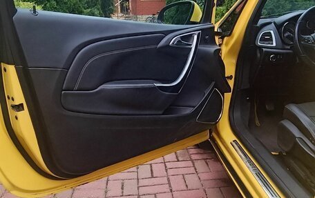 Opel Astra J, 2013 год, 750 000 рублей, 7 фотография