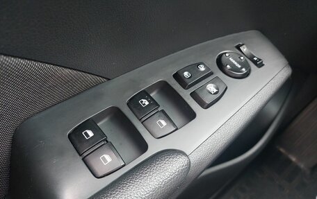Hyundai Solaris II рестайлинг, 2019 год, 1 240 000 рублей, 17 фотография
