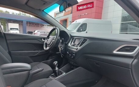 Hyundai Solaris II рестайлинг, 2019 год, 1 240 000 рублей, 25 фотография