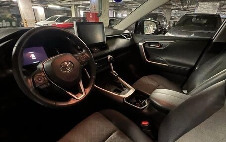 Toyota RAV4, 2022 год, 3 670 000 рублей, 12 фотография