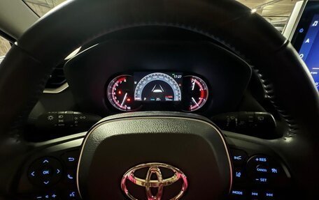 Toyota RAV4, 2022 год, 3 670 000 рублей, 8 фотография