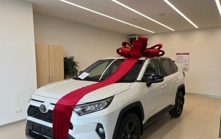 Toyota RAV4, 2022 год, 3 670 000 рублей, 16 фотография